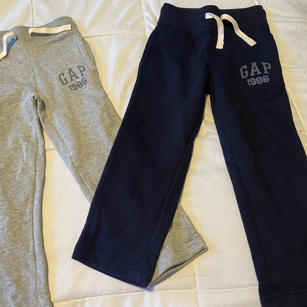 GAP boys sweat pants